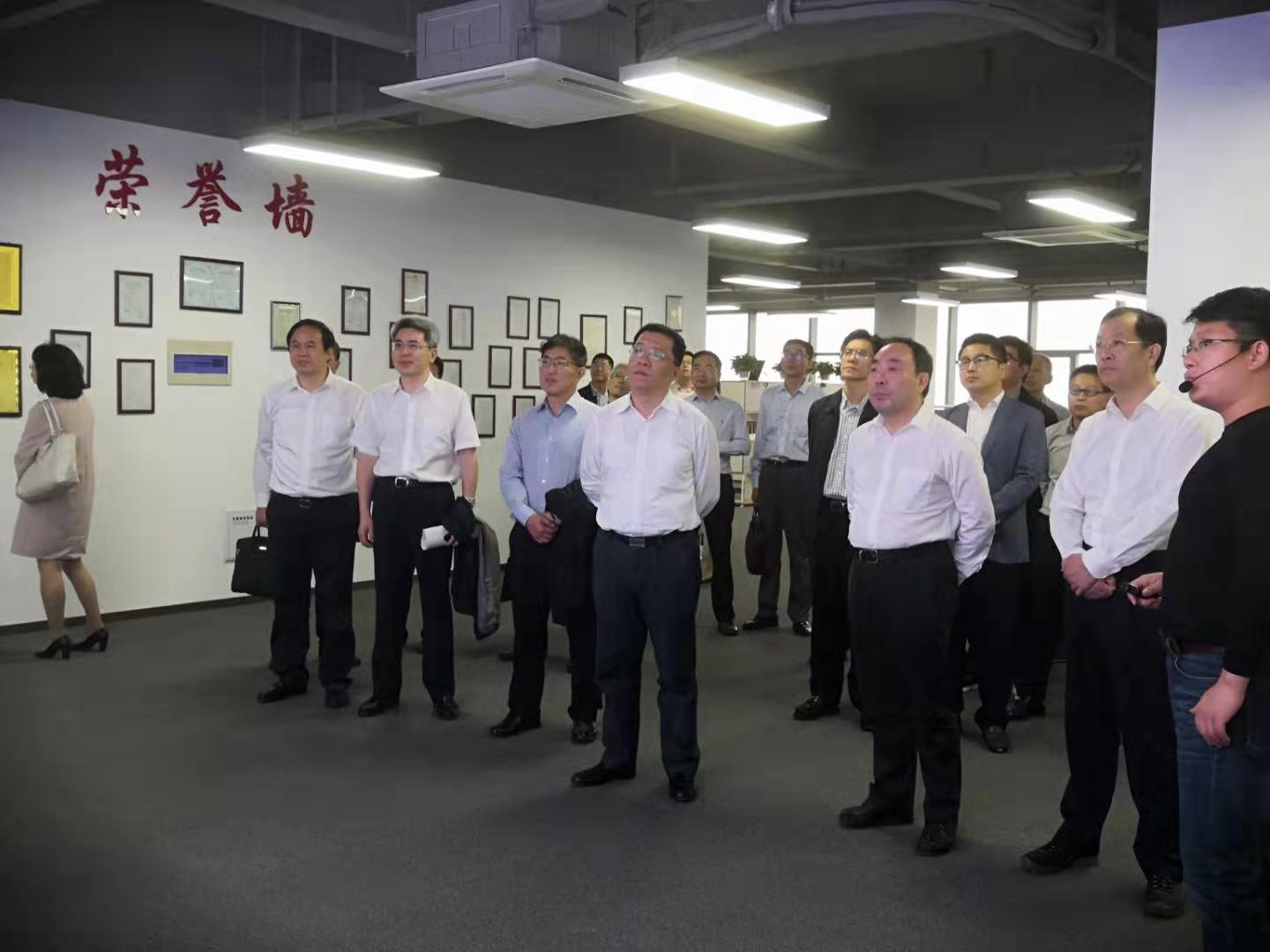 常州市市長、市委副書記都來了，他們在看什么？